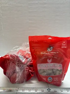 5pk freeze dried chicken hearts exp:03/26