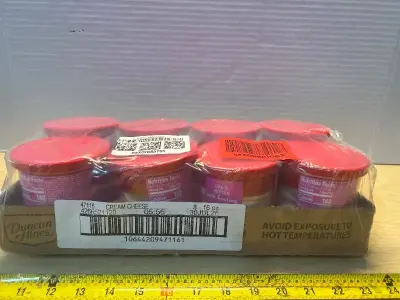 Cream cheese frosting (8ct)(07/30/26)