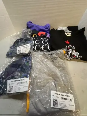 womens clothes bundle M/L
