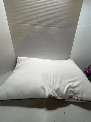 4 pillows