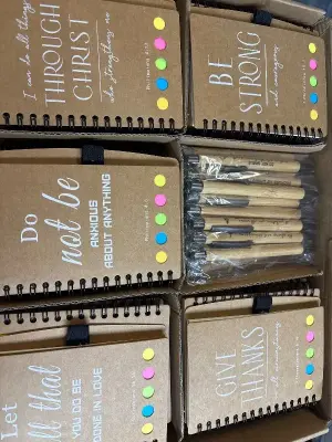60ct notebook and pen gift set