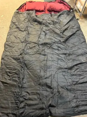 Double sleeping bag with pillows (2)
