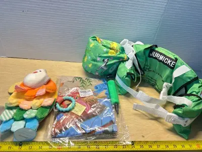 Kids floating vest (2-6yrs), sensory teething toy and sensory play mat for pets