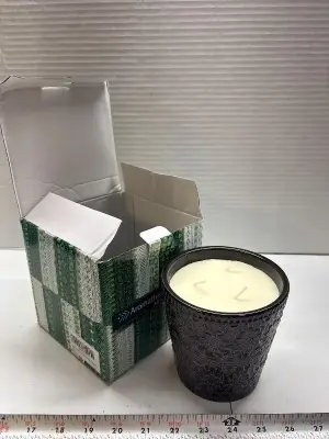 Aromatherapy candle