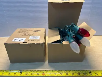 Box of string lights (25ft)(2)