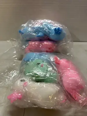 3 4 packs of squishy toys