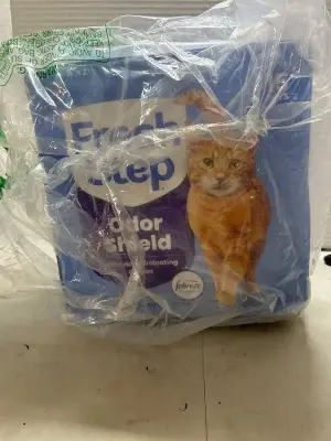 14 lb fresh step/ fabreeze cat litter