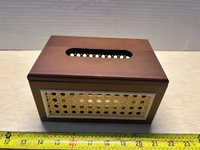 Rattan tissue box cover