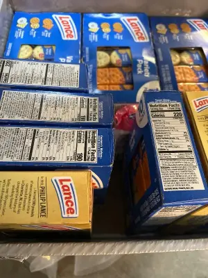 Box of assorted peanut butter crackers (01/31/26)