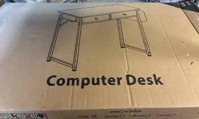 31” computer desk