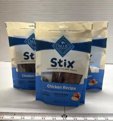 (3) 5oz blue buffalo stix exp:10/26