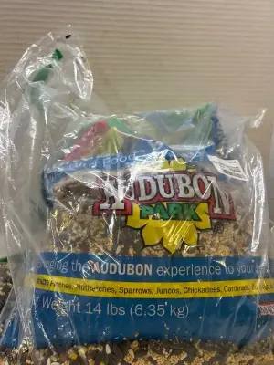 14 lbs songbird blend birdfood