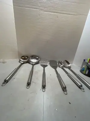 kitchen utensils