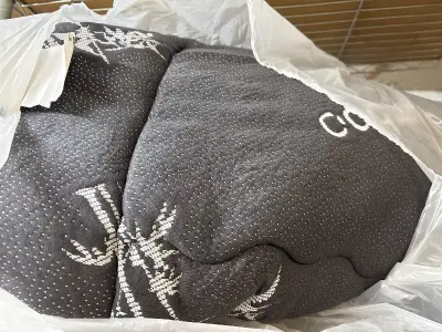 Queen mattress topper