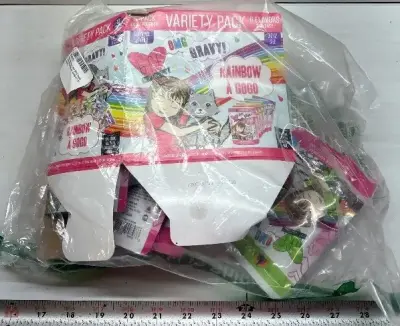 Best feline friends cat food exp:07/27