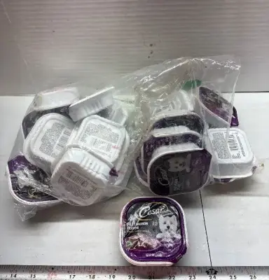 24ct Cesar filet dog food exp:11/27