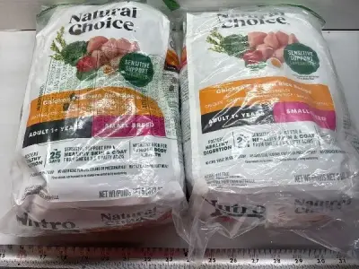 10lb Natural choice small breed food exp:01/27