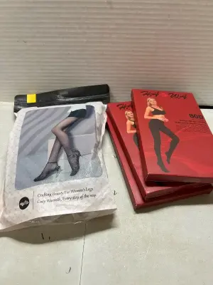 3 ct matte finish leggings 1 fleece lined leggings