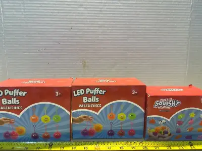 LED puffer balls (2pks) and squishy toys