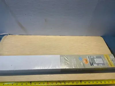 1” vinyl mini blind (34x64)