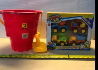 Sand bucket with shovel, construction truck set 4 trucks