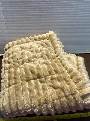 soft throw blanket