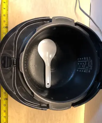 Used pressurized rice cooker