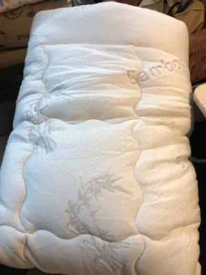 King padded mattress topper