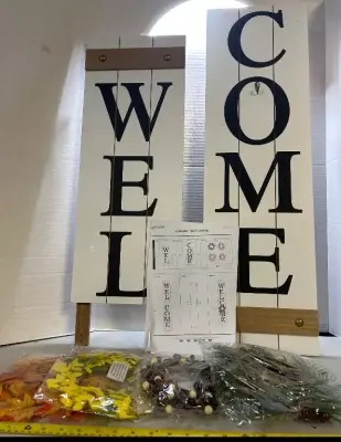 welcome sign with accessories