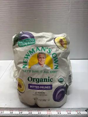 5pk Newmans own pitted dates exp:01/26