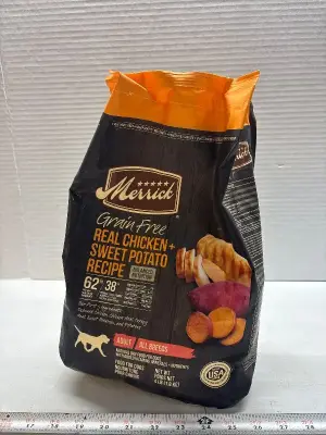 4LB Merrick grain free dog food exp:01/25