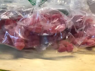 Bag of cherry jelly hearts (opened) exp:06/04/2027