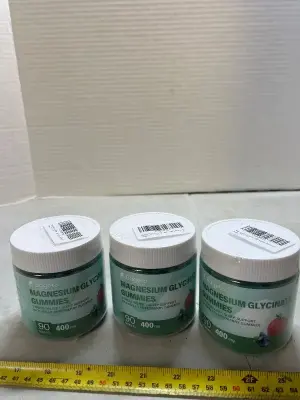 three jars of 90 magnesium gummy’s