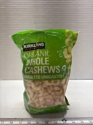 2.5Lb whole cashews exp:09/26