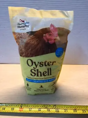 5LB oyster shell for chickens (opened)