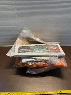 bundle of thanksgiving decorations