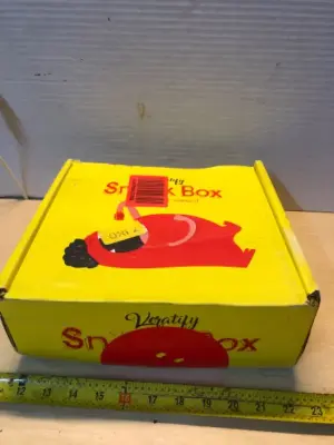 Variety snack box exp:03/10/2026