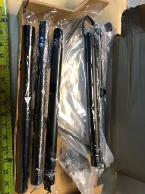Closet rod (opened)