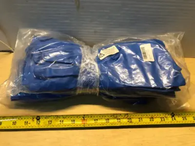 2 packs blue rubber gloves 12 each pack