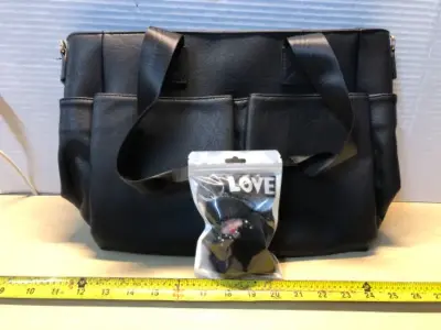 Aseitaku bag with key chain