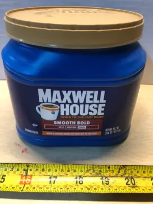 26.7oz maxwell house ground coffee exp:11/12/2026