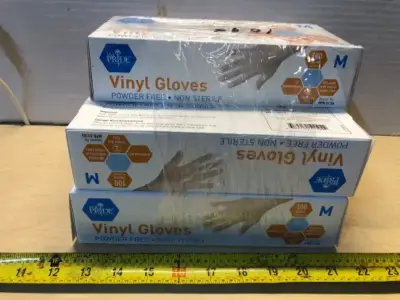 5 boxes size M powder free gloves 100 gloves each box