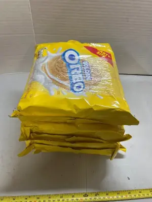 four party size golden Oreos, Best Buy, January 2026