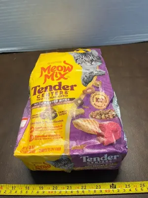 meow mix 3lb bag