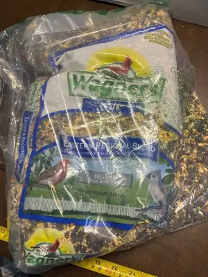 Wagner‘s bird feed 8LBS (opened)