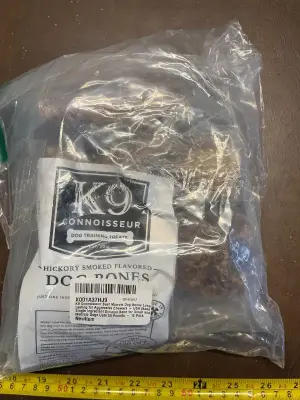 connoisseur dog training treats