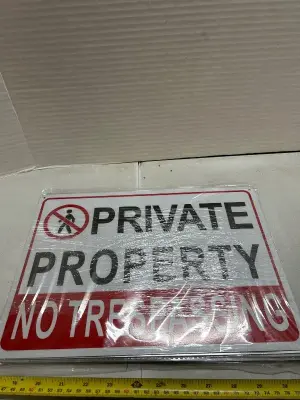 seven count private property no trespassing signs