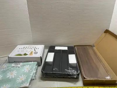 traditional Matcha starter set, two count, floral pattern, dish towels, silverware organizer, two count serving boards