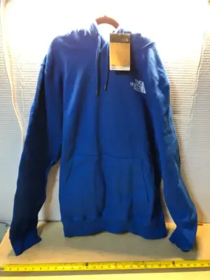 Men’s the north face XL hoodie