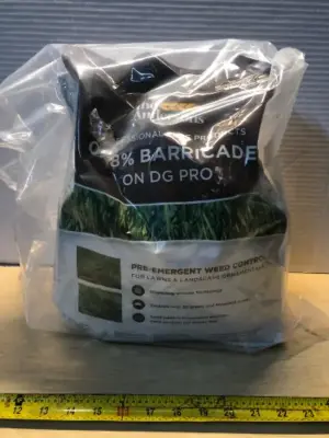 18lb professional turf products 0.48% barricade pre-emergent weed control (opened)